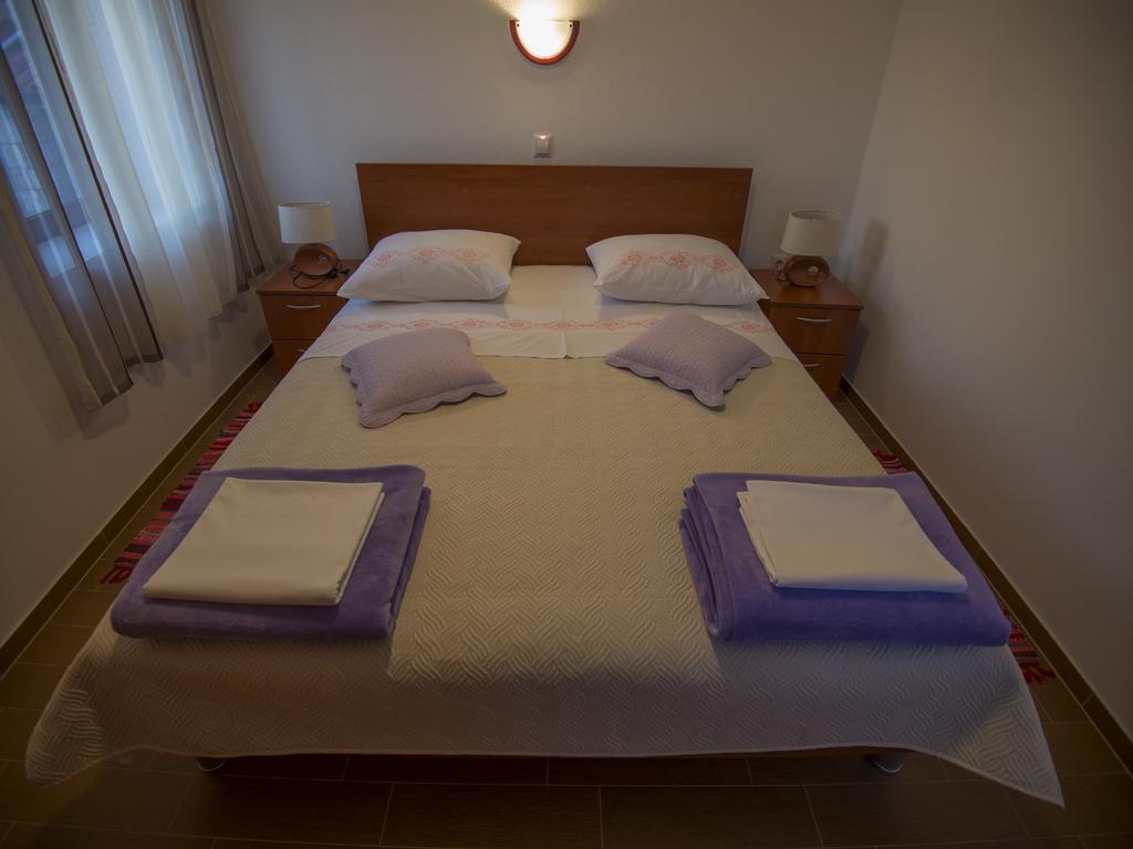 Apartments Punta 斯塔利格拉德-帕克利尼卡 外观 照片