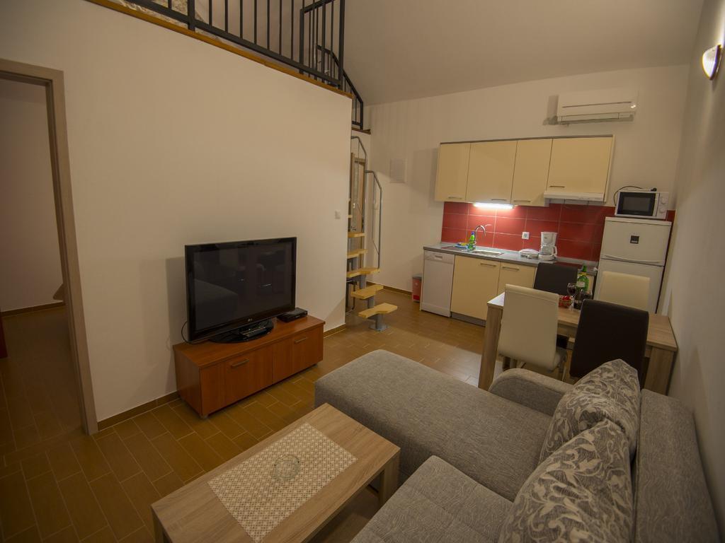 Apartments Punta 斯塔利格拉德-帕克利尼卡 外观 照片