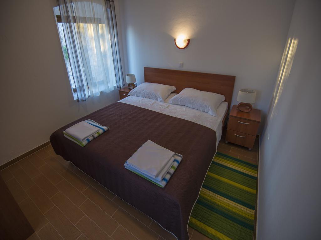 Apartments Punta 斯塔利格拉德-帕克利尼卡 外观 照片